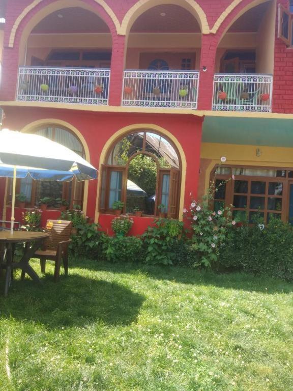 Wani Guest House Gulmarg Exteriér fotografie